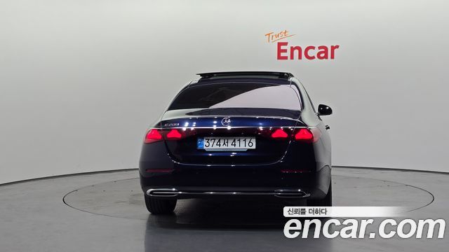 Mercedes-Benz E-Class W214 E200 Avantgarde - фото 3