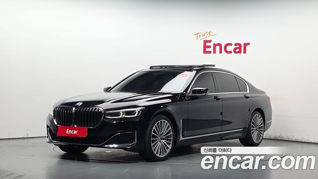 BMW 7-Series G11 740Li xDrive Design Pure Excellence - фото 0