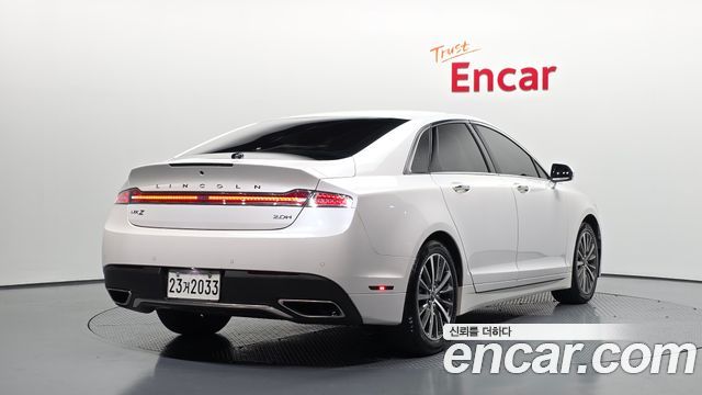 Lincoln MKZ Hybrid 2nd - фото 1