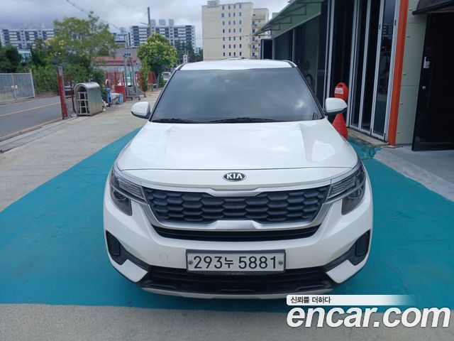 Kia Seltos Diesel 1.6 2WD Trendy - фото 2