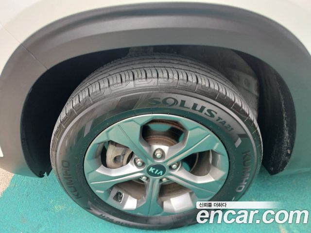 Kia Seltos Diesel 1.6 2WD Trendy - фото 4