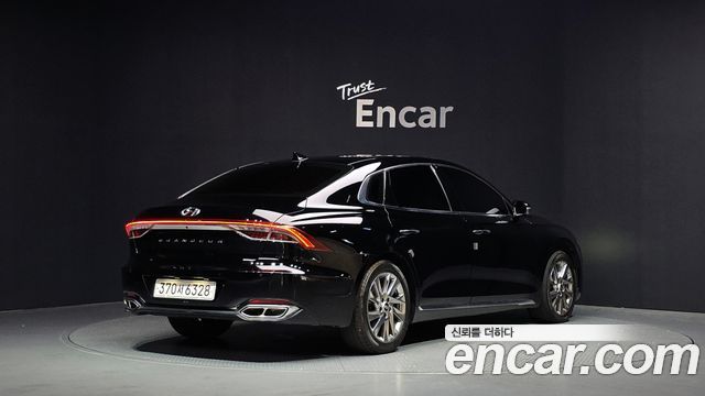 Hyundai Grandeur Новый IG, гибрид Calligraphy - фото 1