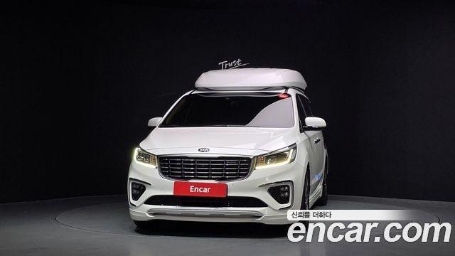 Kia Carnival Новый Gasoline 9-Seater Hi-Limousine Noblesse Special - фото 2