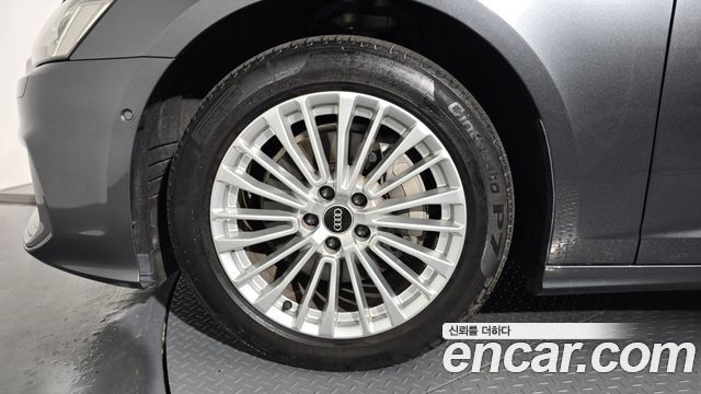Audi A6 C8 45 TFSI Premium - фото 4