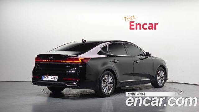 Kia K7 Premier, гибрид Signature - фото 1