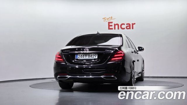 Mercedes-Benz S-Class W222 S350 d 4MATIC AMG Line - фото 3