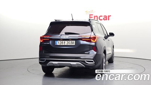 Kia Seltos Diesel 1.6 4WD Trendy - фото 3