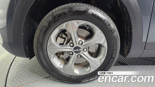 Kia Seltos Diesel 1.6 4WD Trendy - фото 4
