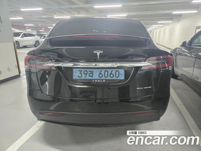 Tesla Model X Long Range - фото 3