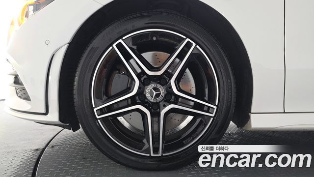 Mercedes-Benz CLA-Class C118 CLA250 4MATIC - фото 3