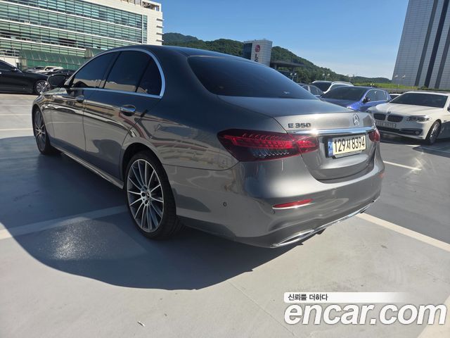 Mercedes-Benz E-Class W213 E350 4MATIC AMG Line - фото 1