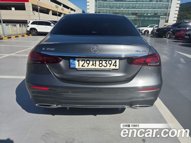 Mercedes-Benz E-Class W213 E350 4MATIC AMG Line - фото 3