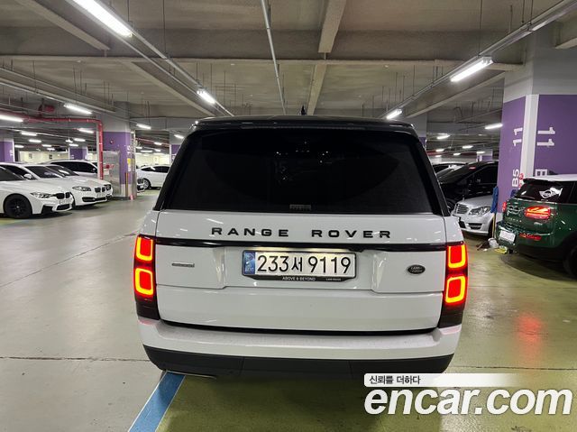 Land Rover Range Rover 4-го поколения 4.4 SDV8 AB LWB DIESEL - фото 3