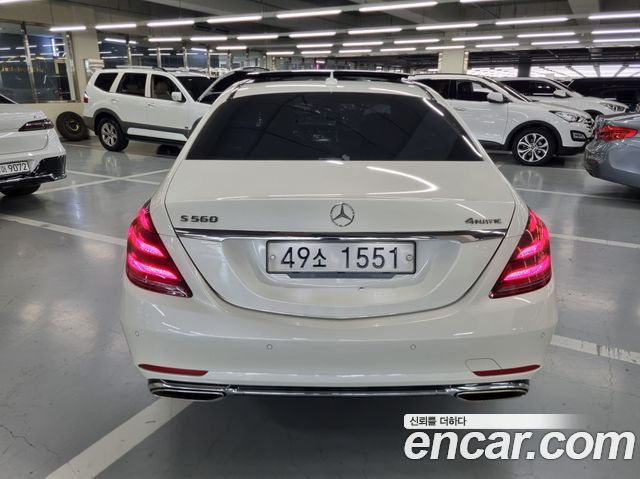 Mercedes-Benz S-Class W222 S560L 4MATIC - фото 2