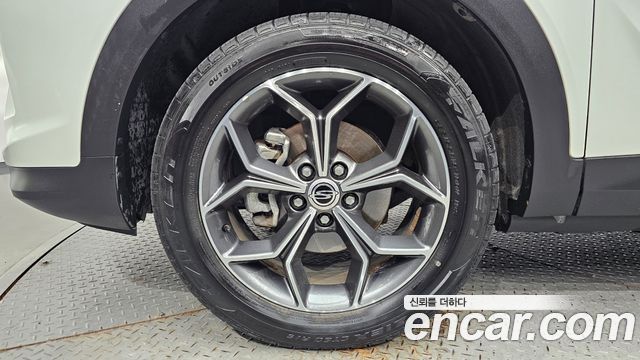 SsangYong Korando Gasoline 1.5 2WD C5 Plus - фото 4