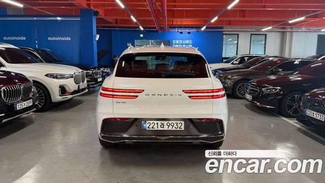Genesis GV70 2.5T Gasoline 2WD - фото 3
