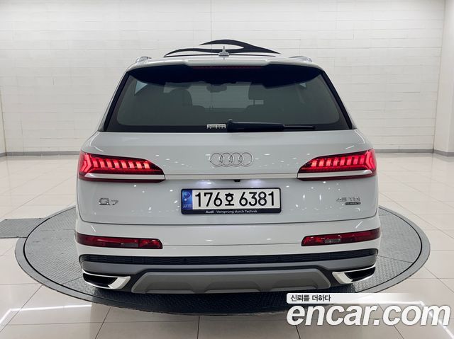 Audi Q7 45 TDI Quattro Premium - фото 2