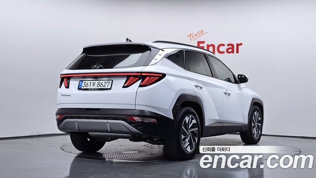 Hyundai Tucson NX4, гибрид Inspiration 2WD - фото 1