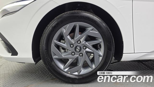 Hyundai Avante Новый CN7 1.6 Inspiration - фото 4