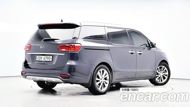 Kia Carnival Новый 9-Seater Prstige - фото 3