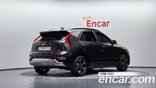 Kia Niro Совершенно новый Signature - фото 1