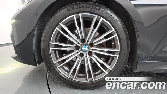 BMW 3-Series G20 320i M Sport - фото 4