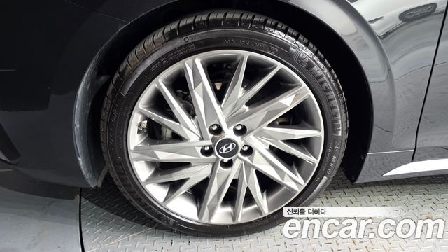 Hyundai Grandeur Новый IG 2.5 Calligraphy - фото 4
