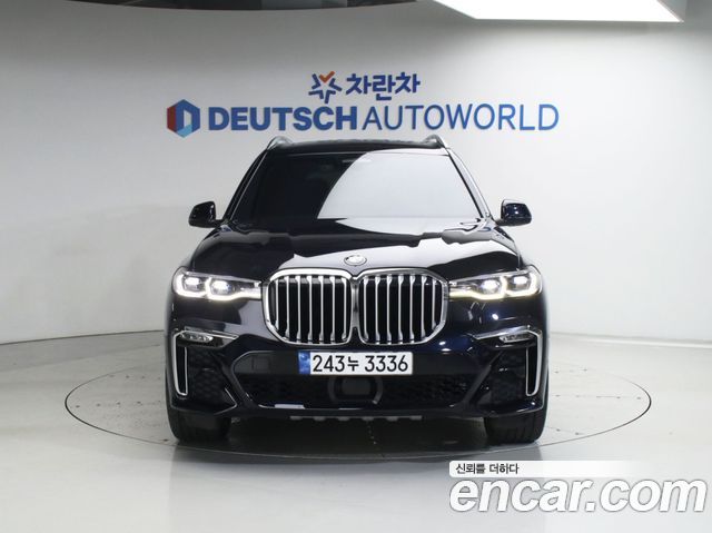 BMW X7 G07 xDrive 40i M Sport 6STR - фото 2
