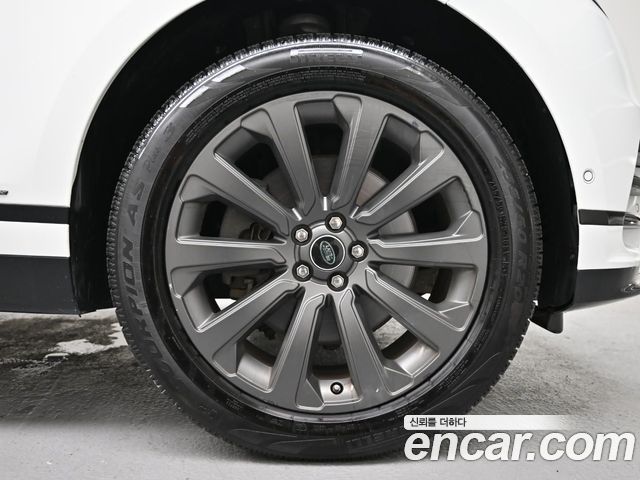 Land Rover Range Rover Velar 3.0 D300 R-Dynamic SE - фото 4