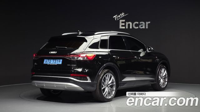 Audi Q4 e-tron F4 45 Premium - фото 1