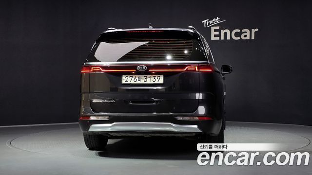 Kia Carnival 4-го поколения 9-Seater Signature - фото 3
