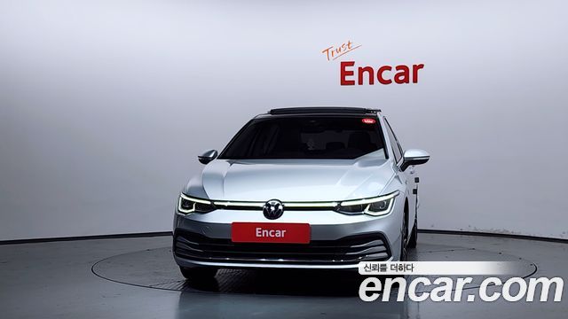 Volkswagen Golf 8-го поколения 2.0 TDI Prestige - фото 2