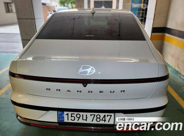 Hyundai Grandeur GN7, гибрид Calligraphy - фото 1