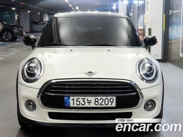 Mini Cooper 5Door HIGH 3rd - фото 1