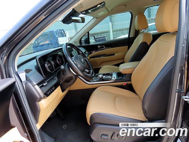 Kia Carnival 4-го поколения 9-Seater Noblesse - фото 4