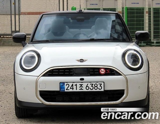 Mini Cooper Convertible 4-го поколения Favoured - фото 4