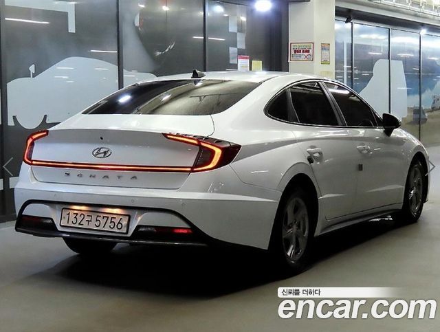 Hyundai Sonata DN8 2.0 LPG(rental car) Style - фото 3