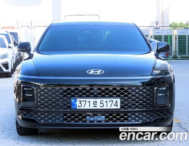 Hyundai Grandeur GN7 2,5 Gasoline 2WD Calligraphy - фото 1