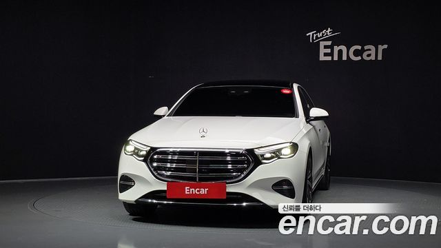 Mercedes-Benz E-Class W214 E300 4MATIC Exclusive - фото 2