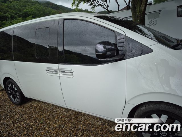 Hyundai Staria 4WD Lounge 7-Seater Inspiration - фото 1