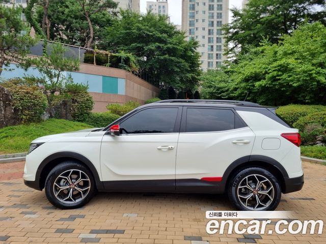 SsangYong Korando Gasoline 1.5 2WD R-Plus - фото 2