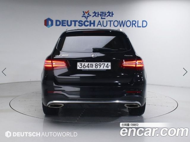 Mercedes-Benz GLC-Class X253 GLC300 4MATIC AMG Line - фото 3