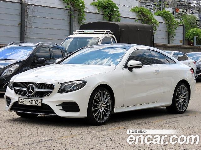 Mercedes-Benz E-Class W213 E400 4MATIC Coupe - фото 0
