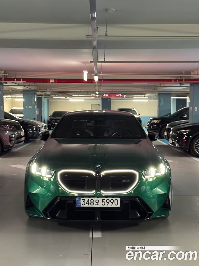 BMW M5 G90 M5 Sedan - фото 0