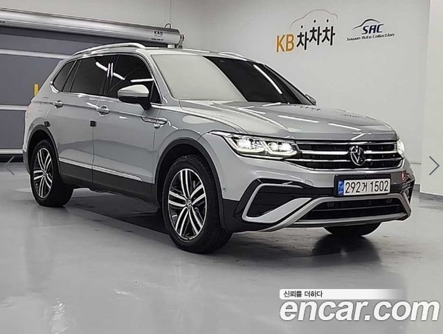 Volkswagen Tiguan 2.0 TSI Prestige - фото 3