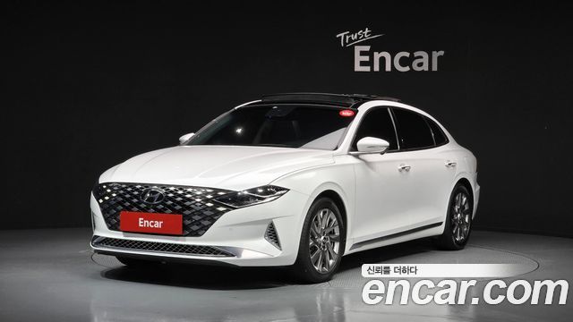Hyundai Grandeur Новый IG, гибрид Calligraphy - фото 0