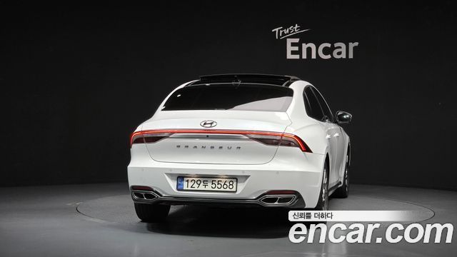 Hyundai Grandeur Новый IG, гибрид Calligraphy - фото 3