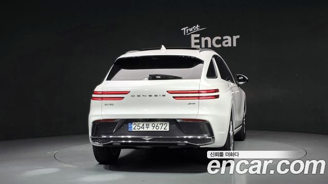 Genesis GV70 2.5T Gasoline AWD - фото 3