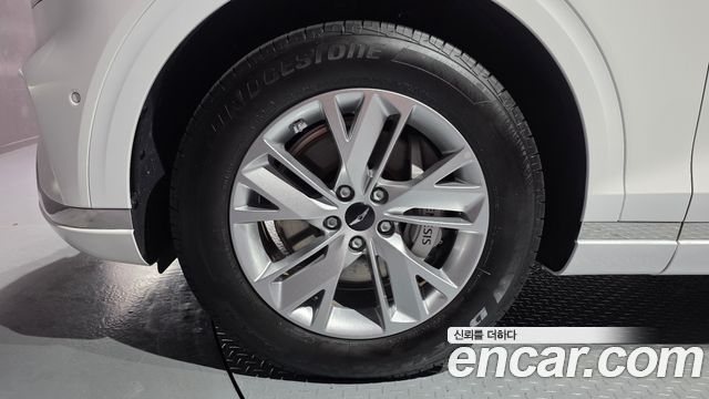 Genesis GV70 2.5T Gasoline AWD - фото 4