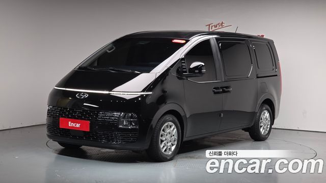 Hyundai Staria Cargo 3-Seater Modern - фото 0